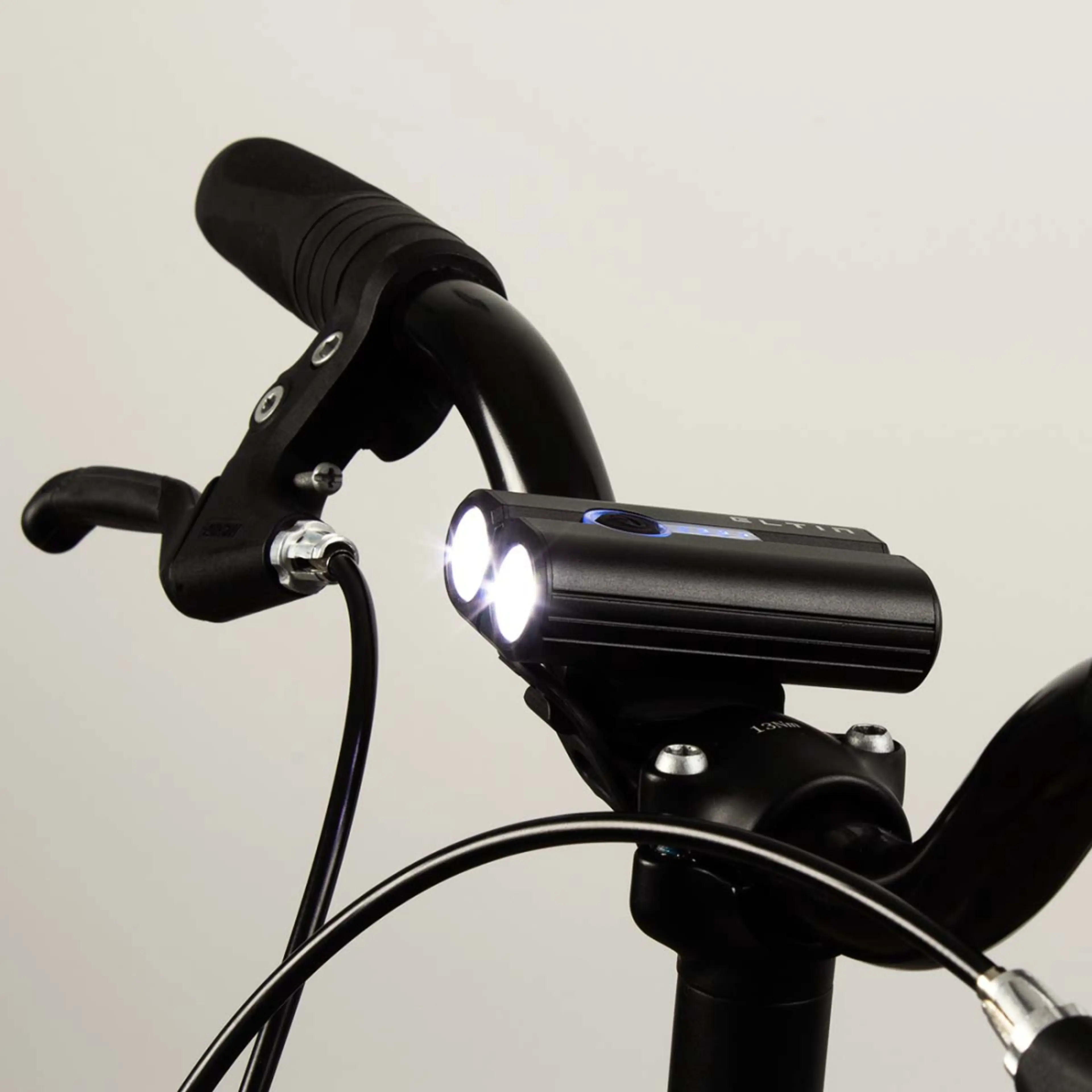 LUZ DELANTERA FOCUS 500 LUMENES