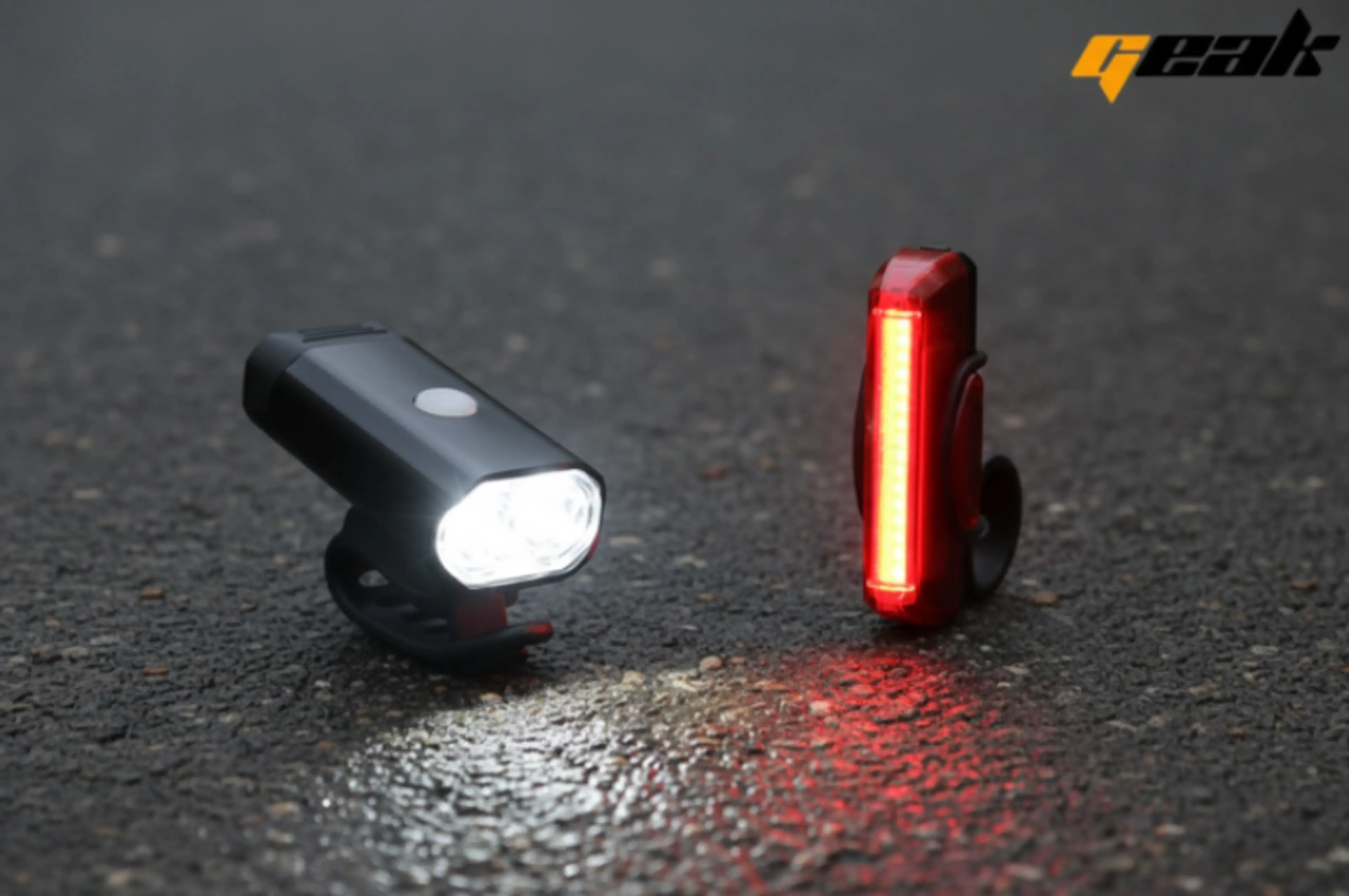 JUEGO LUCES DELANTERA TRASERA USB 400 LUMENS