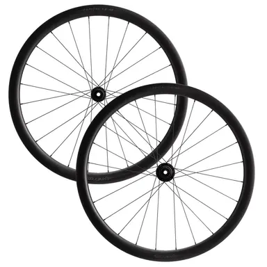 JUGO RUEDAS CAPITAL CARBONO 700C NG